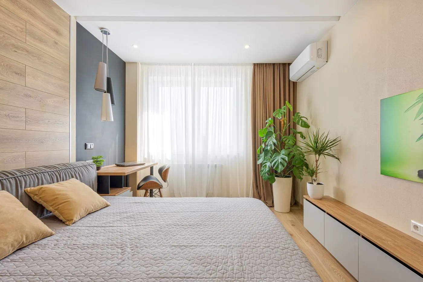 Cool, comfortable bedroom with aircon
